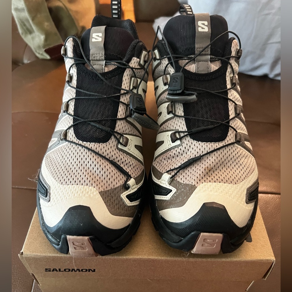Salomon Men’s XA PRO 3D V9 trail runners